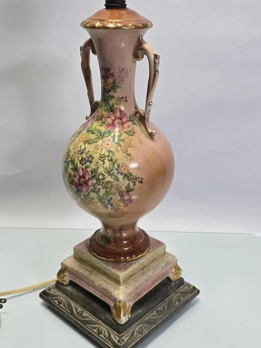 Vintage Beckwith China Hand Painted Floral Porcelain Table Lamp Gilt